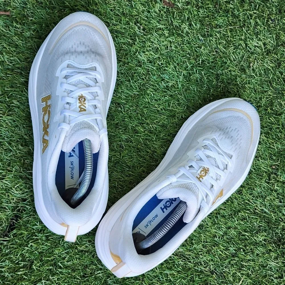 HOKA SKYFLOW - Mens Sneakers - SIZE 9D